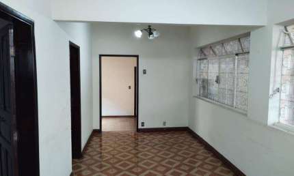 Casa com 4 dormitórios à venda, 280 m² por R$ 630.000,00 - São Mateus - Juiz de Fora/MG
