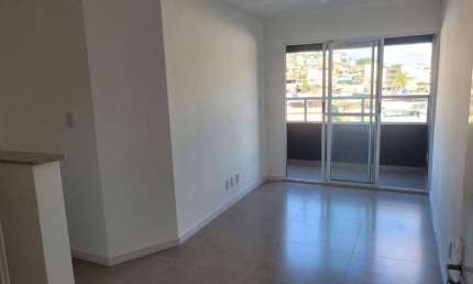 Apartamento com 2 dormitórios à venda, 66 m² por R$ 330.000,00 - Cascatinha - Juiz de Fora/MG