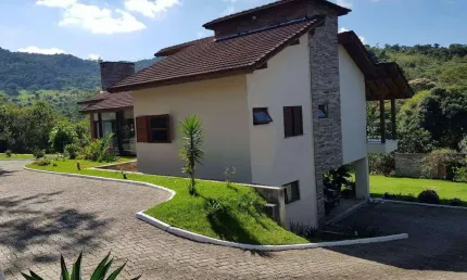 Casa com 4 dormitórios à venda, 294 m² por R$ 1.600.000,00 - Salvaterra - Juiz de Fora/MG