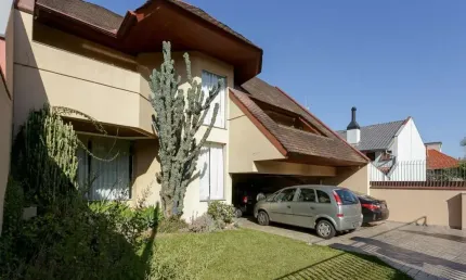 Casa com 6 dormitórios à venda, 603 m² por R$ 2.390.000,00 - Campina do Siqueira - Curitiba/PR