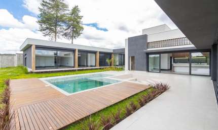 Casa com 4 suítes à venda, 525 m² por R$ 8.900.000 - Cidade Industrial - Curitiba/PR