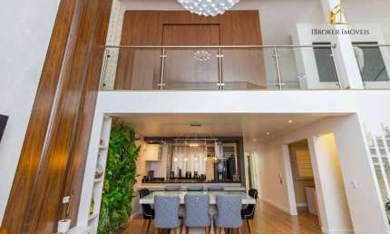 Sobrado impecável, MOBILIADO, com 3 suítes à venda, 185 m² por R$ 1.580.000 - Uberaba - Curitiba/PR
