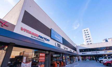Loja para alugar, 59 m² por R$ 8.400/mês - Champagnat - Curitiba/PR