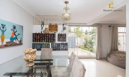 Sobrado  à venda com 3 quartos, 166 m² por R$ 699.000 - Ahú - Curitiba/PR