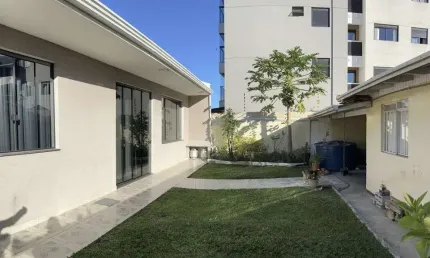 Terreno comercial à venda na Rua Arthur Morh, 309, Portão, Curitiba