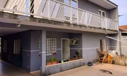 Excelente sobrado com acesso independente e localização estratégica