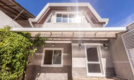 Sobrado duplex, 4 quartos, 2 vagas de garagem, bairro alto, curitiba/pr