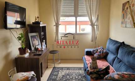 Apartamento com 2 quartos à venda na Travessa Escobar, 569, Camaquã, Porto Alegre por R$ 180.000