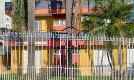 Apartamento com 2 quartos à venda na Rua Pedro Boticário, 197, Glória, Porto Alegre por R$ 180.000