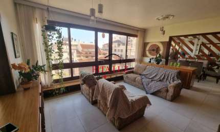 Apartamento com 3 quartos à venda na Rua Cabral, 1510, Rio Branco, Porto Alegre por R$ 869.000