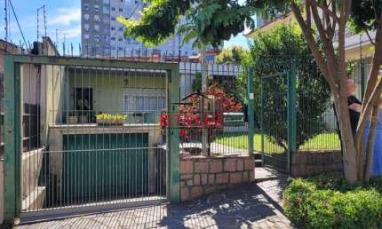 Casa com 3 quartos à venda na Rua Nossa Senhora das Graças, 212, Glória, Porto Alegre por R$ 690.000