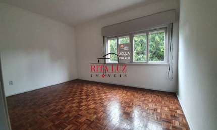 Apartamento com 2 quartos à venda na Rua Doutor Sebastião Leão, 321, Santana, Porto Alegre por R$ 295.000