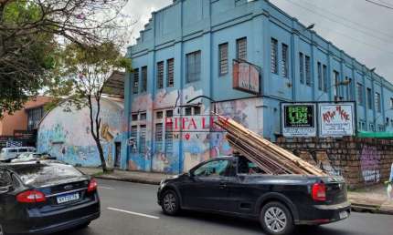 Terreno à venda na Avenida Pernambuco, 2214, Navegantes, Porto Alegre por R$ 2.200.000