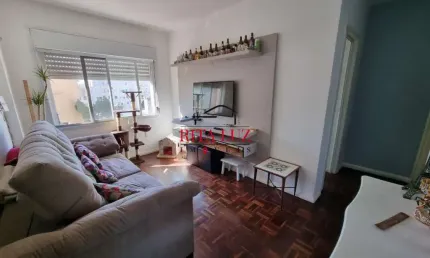 Apartamento com 2 quartos à venda na Rua Coronel Fernando Machado, 129, Centro Histórico, Porto Alegre por R$ 449.000