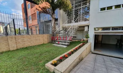 Casa comercial à venda na Avenida da Azenha, 1525, Azenha, Porto Alegre por R$ 1.190.000