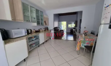 Casa com 3 quartos à venda na rua florinha, 172, cavalhada, porto alegre por r$ 499.000