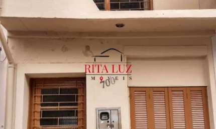 Casa com 2 quartos à venda na Rua Dezessete de Junho, 700, Menino Deus, Porto Alegre por R$ 320.000