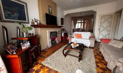Apartamento com 3 quartos à venda na rua santo antônio, 938, floresta, porto alegre por r$ 460.000
