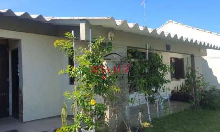 Casa com 3 quartos à venda na Nordeste, 19, Centro, Cidreira por R$ 216.000