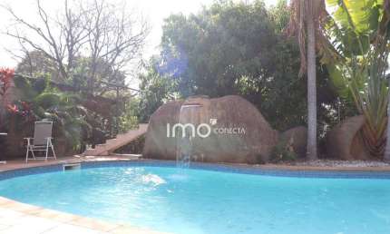 Excelente Casa com muito Verde, Piscina e um paisagismo encantador no Condomínio Horizonte Azul I - Itupeva/SP