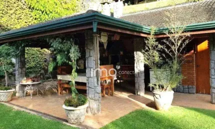 Casa estilo rústica no Estância Marambaia  4 Quartos 7 Vagas  R$  2.500.000 - Não Aceita Permuta
