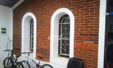 Casa na Vila Rio Branco 3 Quartos, 2 Vagas,  Não aceita Financiamento !  R$  450.000