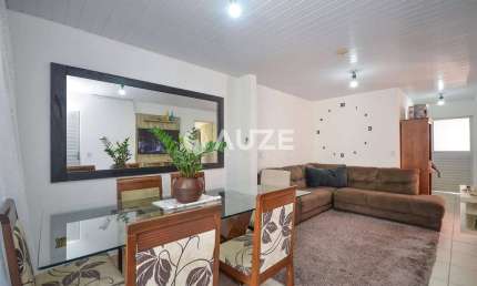 Oportunidade Única: Casa Adaptada para Deficientes em Condomínio no Santa Cândida
