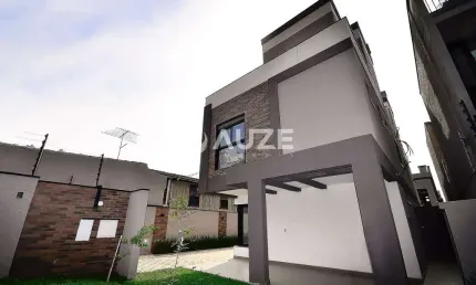 Novo! 504m² de ára útil na melhor localização do Ecoville