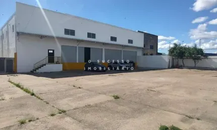 Barracão / Galpão / Depósito para alugar na Avenida Plínio Kroeff, 1730, Sarandi, Porto Alegre por R$ 50.000