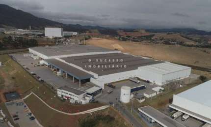 Barracão / Galpão / Depósito para alugar na Rodovia Fernão Dias, 891, Distrito Industrial dos Pires, Extrema por R$ 131.140