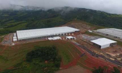 Barracão / Galpão / Depósito para alugar na Rodovia Fernão Dias, 381, Distrito Industrial dos Pires, Extrema por R$ 90.411