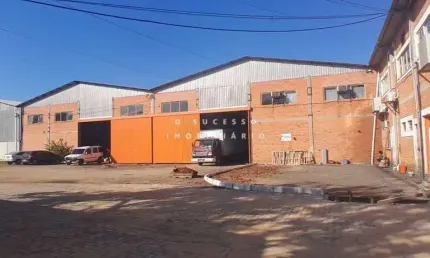 Barracão / Galpão / Depósito para alugar na Estr. José Zingano, 846, Distrito Industrial, Cachoeirinha por R$ 15.000