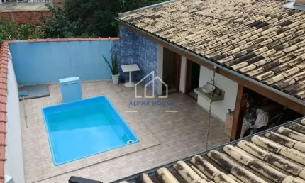 Sobrado à venda, Santana, com 3 dormitórios sendo uma suíte, 2 vagas de garagens, Pindamonhangaba,