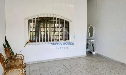 Ótima casa à venda com 02 dormitórios, churrasqueira, garagem coberta no Crispim em Pindamonhangaba