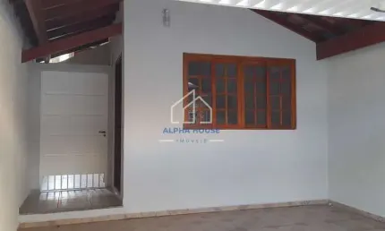 Casa à venda, Granja Daniel, Taubaté, com dois dormitórios sendo uma suíte, com móveis planejados.