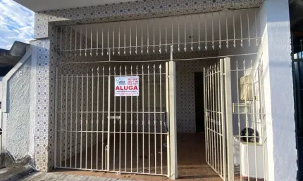 Casa com 1 quarto para alugar na Rua Corrêa Gomes, 1, Vila Aparecida, Taubaté