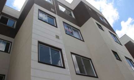 Apartamento para Venda em Campo Largo / PR no bairro Jardim Iruama