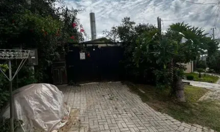 Terreno com Casa e Vista Exclusiva no Iguaçu – Perfeito para Morar ou Construir!