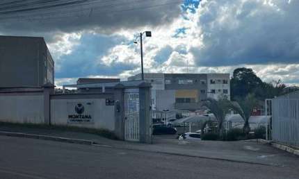Apê reformado, ensolarado e com lazer de clube completo! 2 quartos, 1 vaga, ótima localização e inf