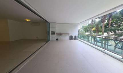 Apartamento para Venda em Rio de Janeiro, BARRA DA TIJUCA, 4 dormitórios, 4 suítes, 5 banheiros, 3 vagas