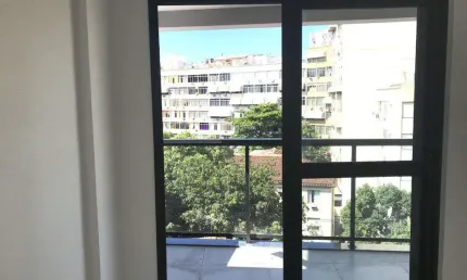 Cobertura Duplex para Venda em Rio de Janeiro, TIJUCA, 2 dormitórios, 1 suíte, 2 banheiros, 2 vagas