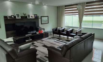 Sobrado à venda 3 Quartos, 3 Suites, 10 Vagas, 399M², Olímpico, São Caetano do Sul - SP