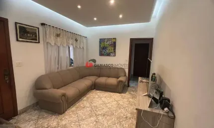 Casa com 3 quartos para alugar na Avenida Senador Roberto Simonsen, Centro, São Caetano do Sul