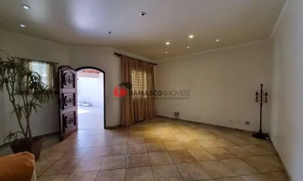 Sobrado à venda 3 Quartos, 3 Suites, 4 Vagas, 221M², Olímpico, São Caetano do Sul - SP