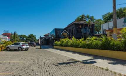Loja Comercial para Locação em Porto Alegre, São Sebastião, 6 banheiros, 35 vagas