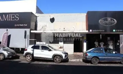 Ponto comercial para alugar no Centro, Uberlândia  por R$ 16.900