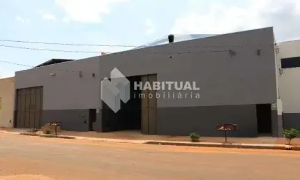 Barracão / Galpão / Depósito para alugar no Novo Mundo, Uberlândia  por R$ 10.500