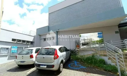 Casa comercial com 11 salas para alugar no Martins, Uberlândia  por R$ 11.500