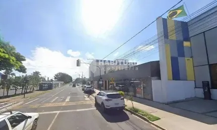 Ponto comercial para alugar no Santa Mônica, Uberlândia  por R$ 24.000