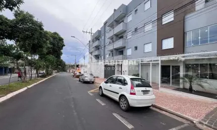Ponto comercial para alugar no Tibery, Uberlândia  por R$ 3.000